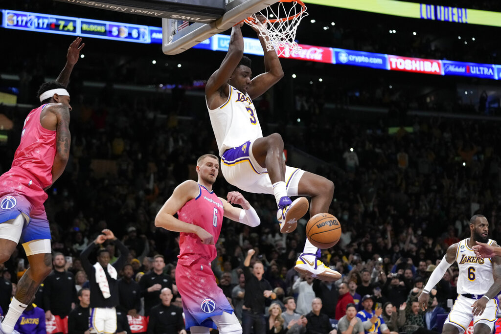 Lakers vs Kings predicciones pronóstico cuotas previa apuestas NBA 21 de diciembre 2022