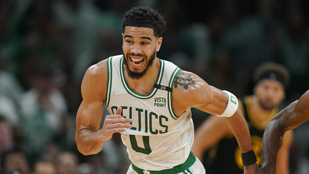 Celtics vs Warriors predictions, odds and betting preview for NBA game on December 10, 2022.