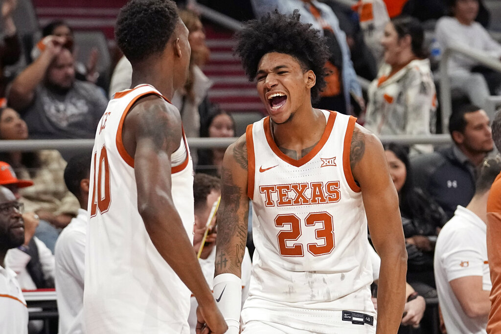 Illinois vs Texas pronostico predicciones cuotas apuestas previa NCAA Basketball de 6 de diciembre de 2022