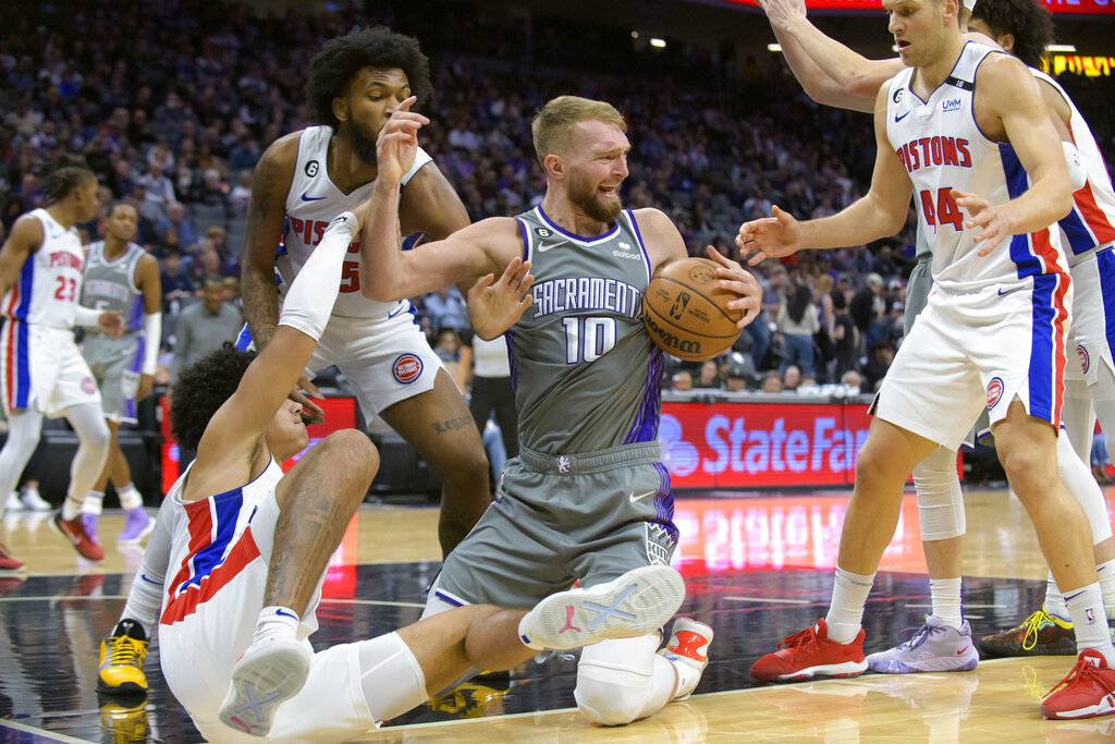 Kings vs Pistons predicciones pronóstico cuotas previa apuestas NBA el 16 de diciembre de 2022