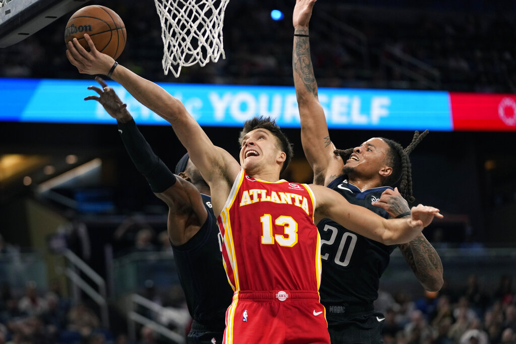 magic vs hawks pronostico predicciones cuotas apuestas previa nba 19 diciembre de 2022 