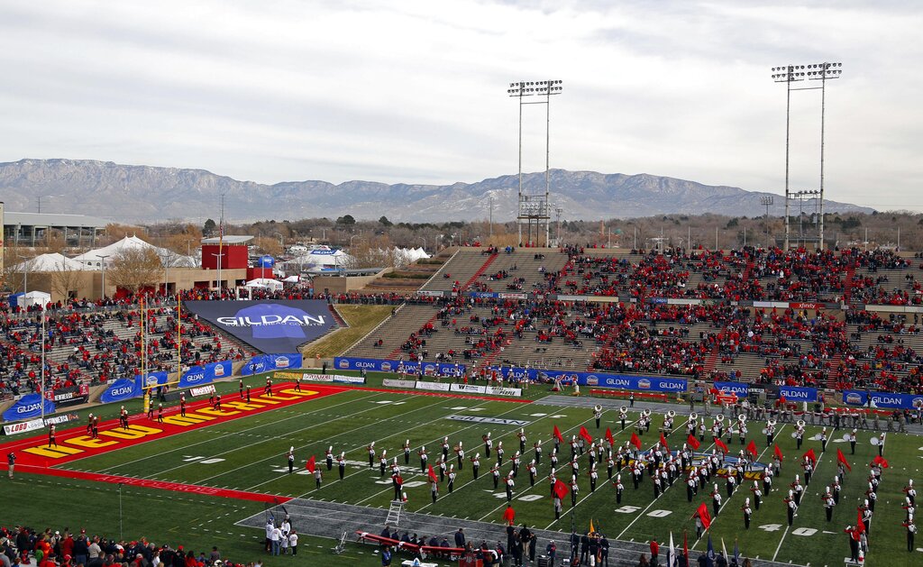 SMU vs BYU Predicciones, pronóstico, cuotas y previa de apuestas del New Mexico Bowl