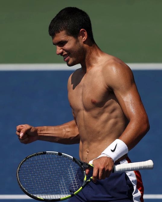 Top 5 Hottest Male Tennis Players 2023 Season