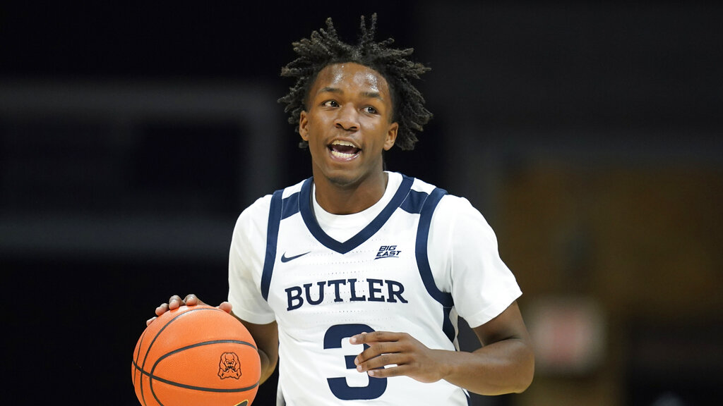 UCONN vs Butler pronóstico predicción cuotas previa apuestas NCAA Basketball 17 de diciembre 2022