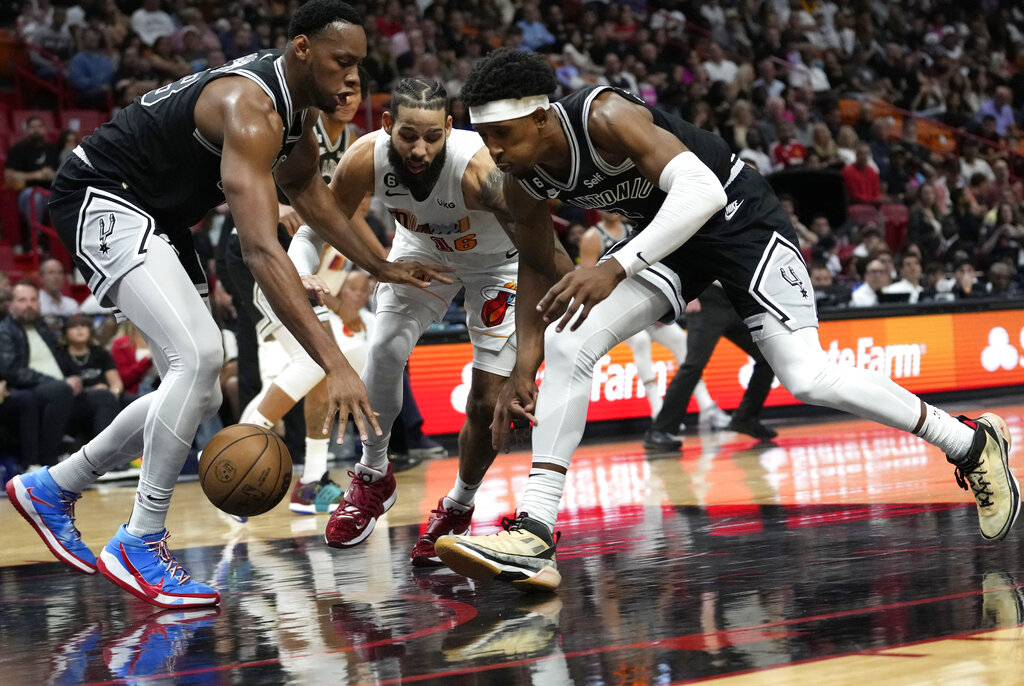 Heat vs Spurs Predictions Picks Betting Odds