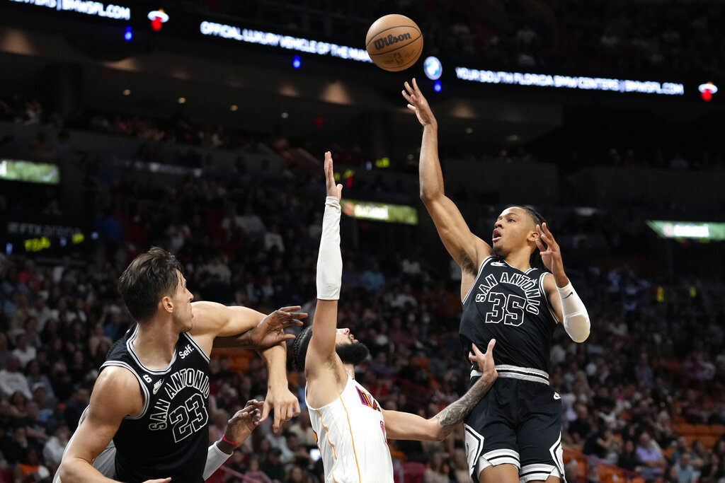 Heat vs Spurs Predictions Picks Betting Odds