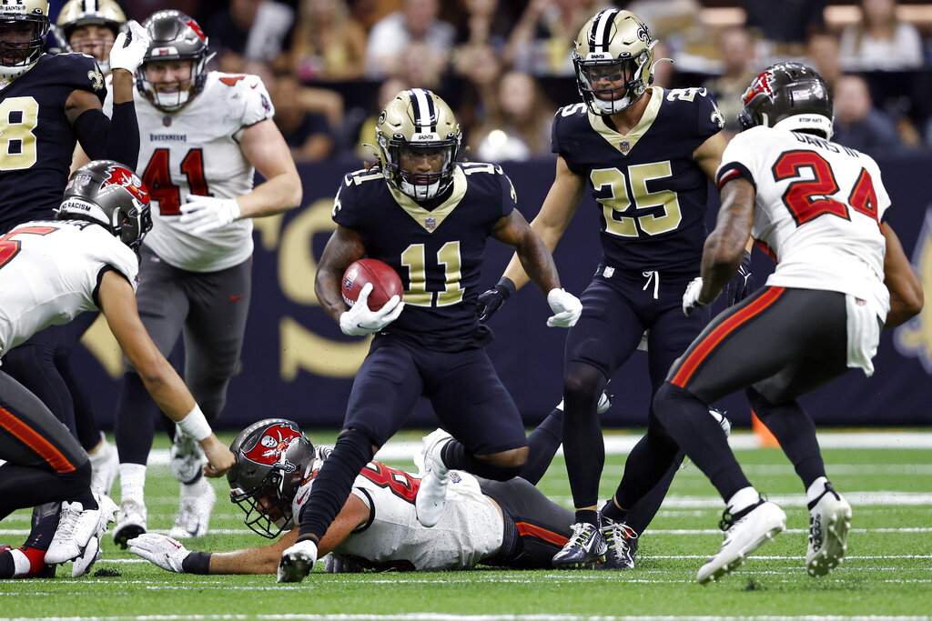 Saints vs Buccaneers pronóstico predicción cuotas previa apuestas Semana 13 NFL 05 de diciembre 2022