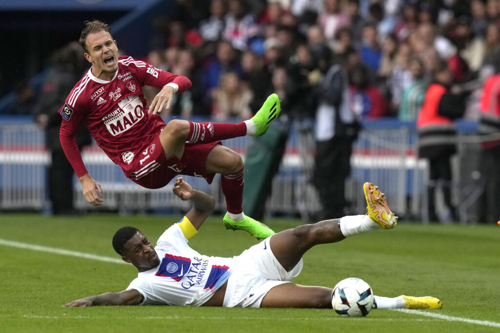 Lyon vs Brest Predictions Picks Betting Odds