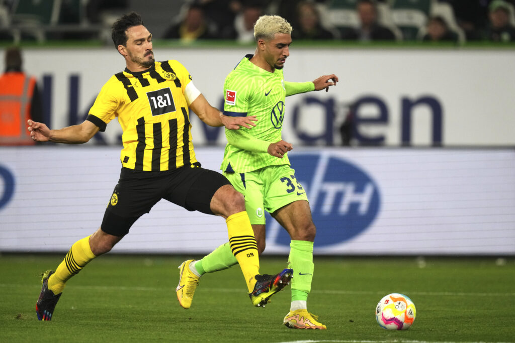 Borussia Dortmund vs FC Augsburg pronóstico predicción cuotas previa apuestas jornada 17 Bundesliga 22 de enero de 2023