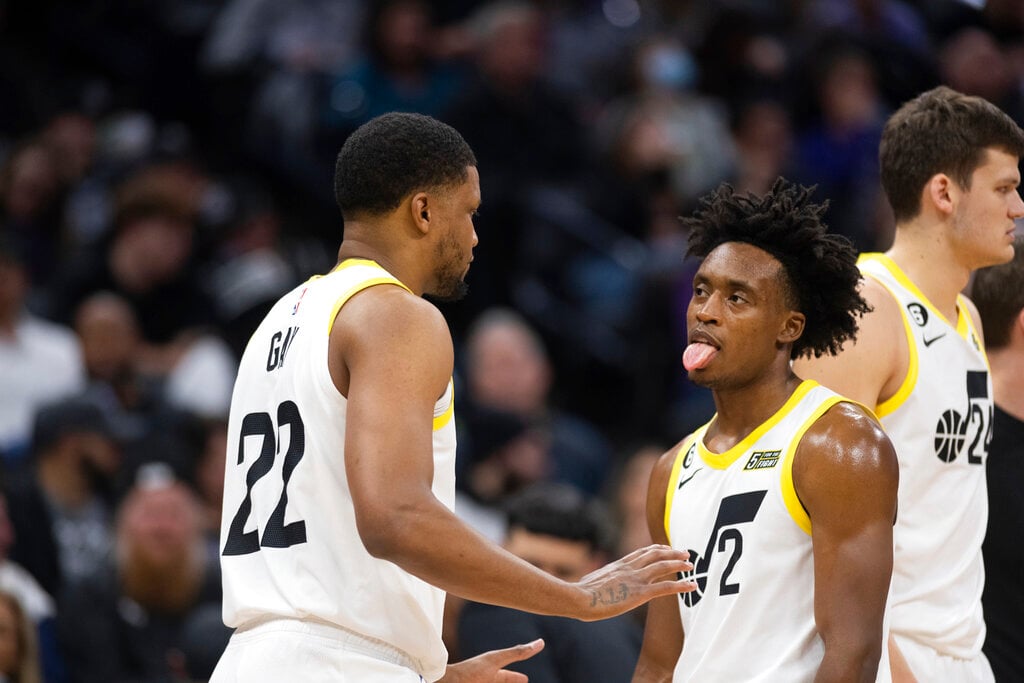 Kings vs Jazz predicciones pronóstico cuotas previa apuestas NBA 3 de enero 2023