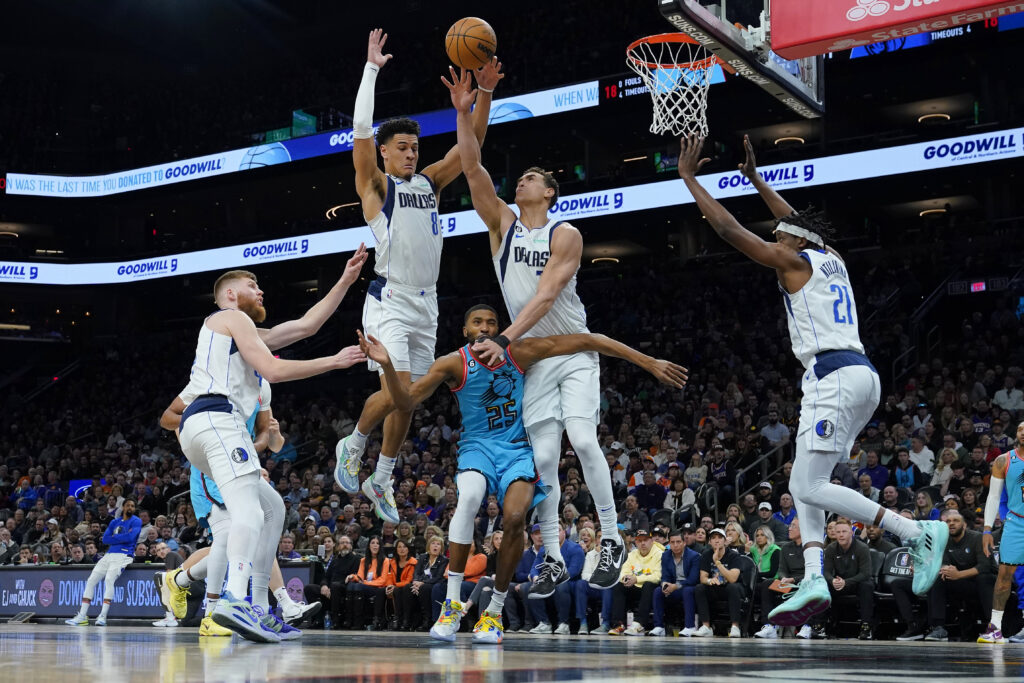 Pistons vs Mavericks Predictions Picks Betting Odds NBA January 30, 2023