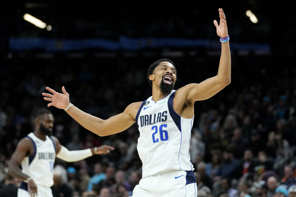 Pistons vs Mavericks Predictions Picks Betting Odds NBA January 30, 2023