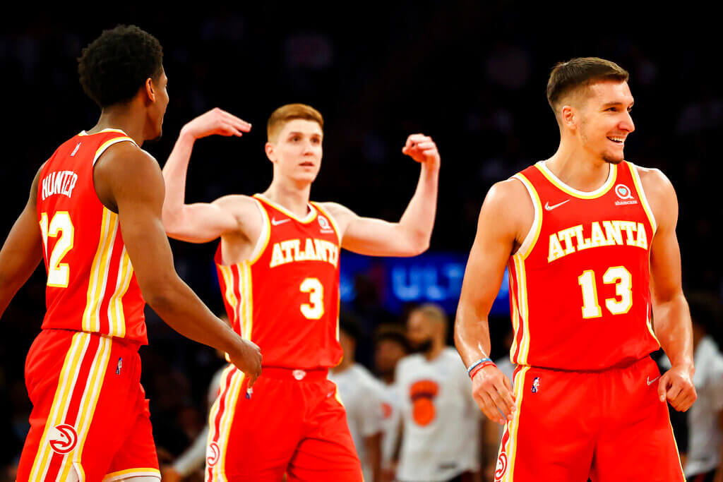 Bucks vs Hawks predicciones pronóstico cuotas previa apuestas NBA 11 de enero de 2023