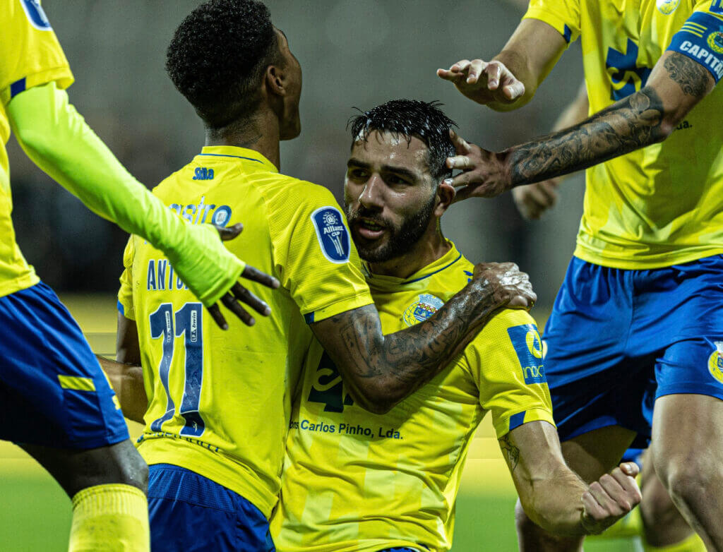 Chaves vs Arouca Ferreira Predictions Picks Betting Odds