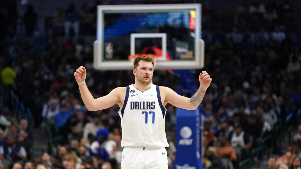 Clippers vs Mavericks predicciones pronóstico cuotas previa apuestas NBA 22 de enero de 2023