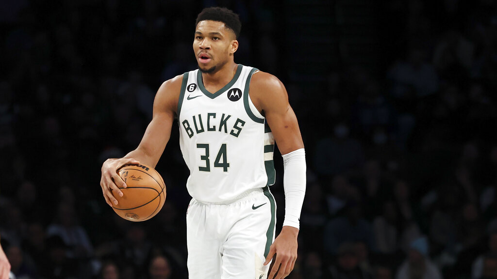 pronostico prediccion cuotas previa apuestas nba hornets vs bucks 6 de enero de 2023