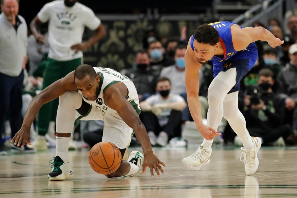 Nuggets vs Bucks predicciones pronóstico cuotas previa apuestas NBA 25 de enero de 2023