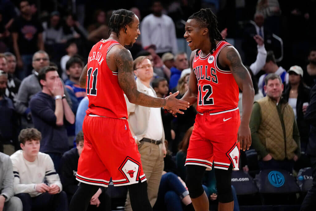 Warriors vs Bulls predicciones pronóstico cuotas previa apuestas NBA 15 de enero de 2023