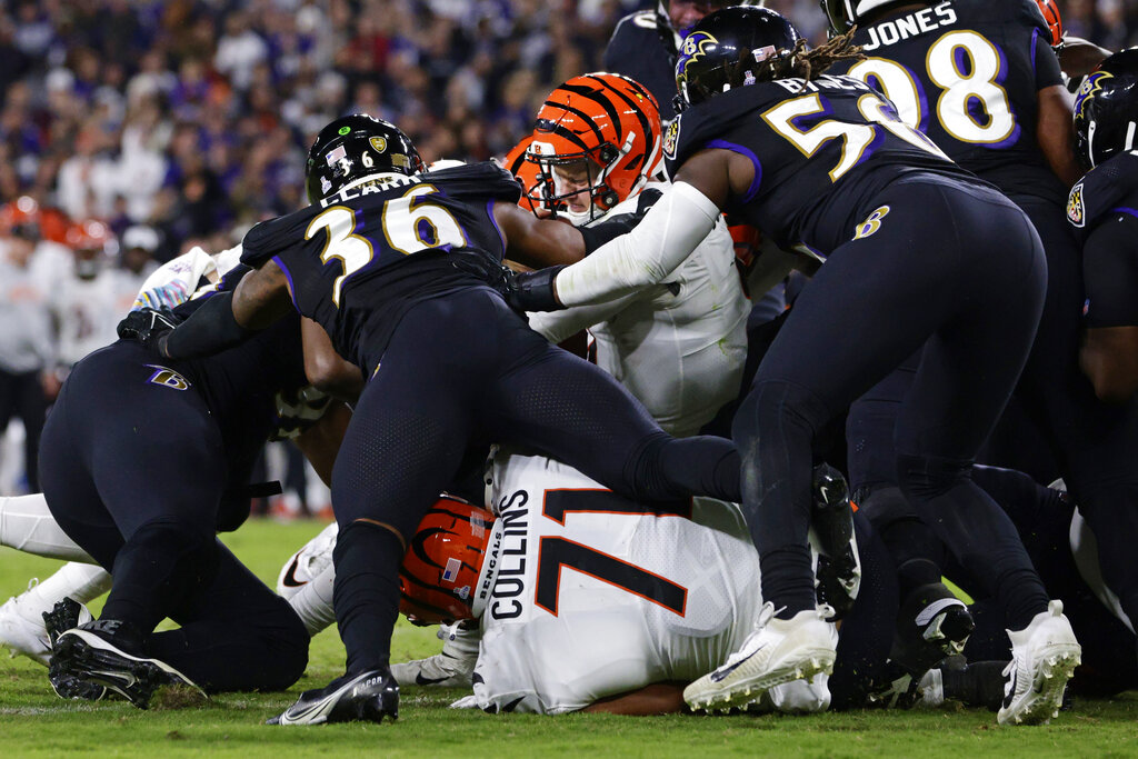 Ravens vs Bengals pronóstico predicción cuotas previa apuestas Semana 18 NFL 08 de enero 2023