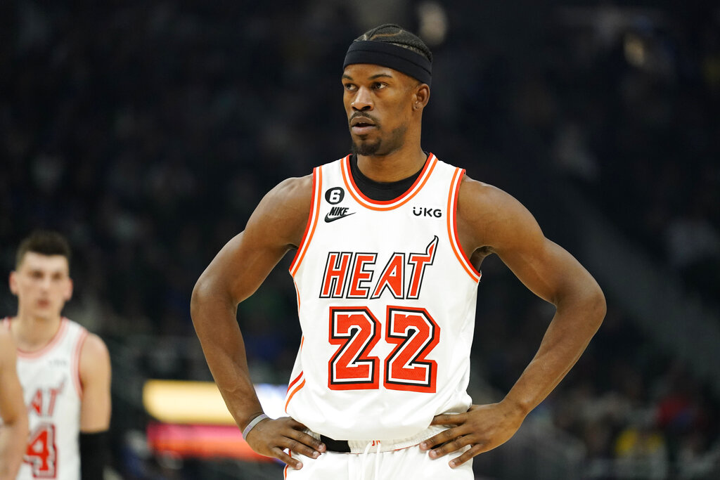 Heat vs Bucks Predictions Picks Betting Odds NBA February 24, 2023