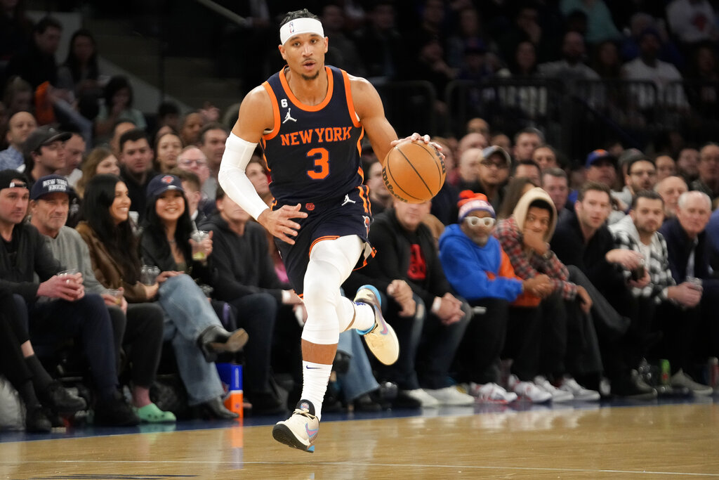 Knicks vs Hawks Predictions Picks Betting Odds NBA February 15, 2023