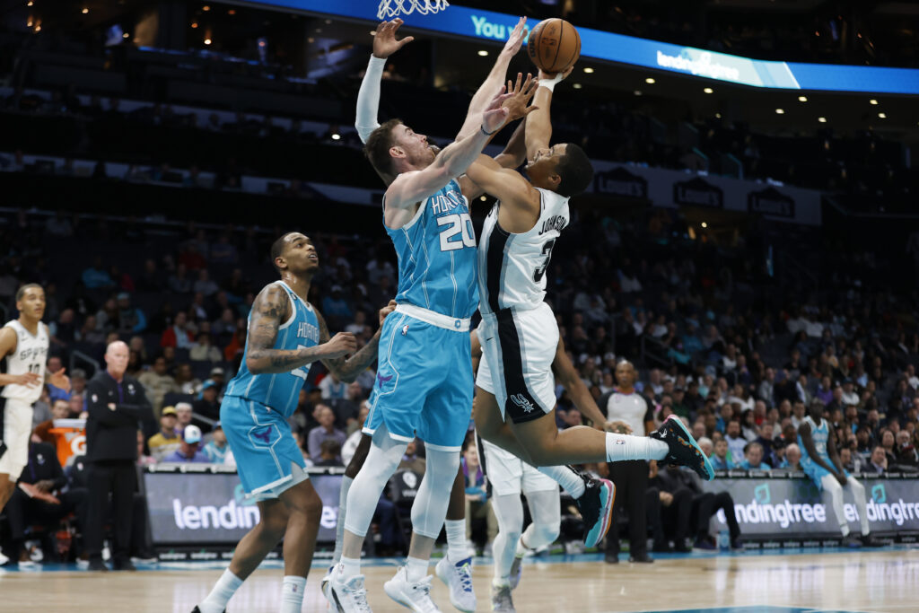 Heat vs Hornets Predictions Picks Betting Odds NBA February 25, 2023