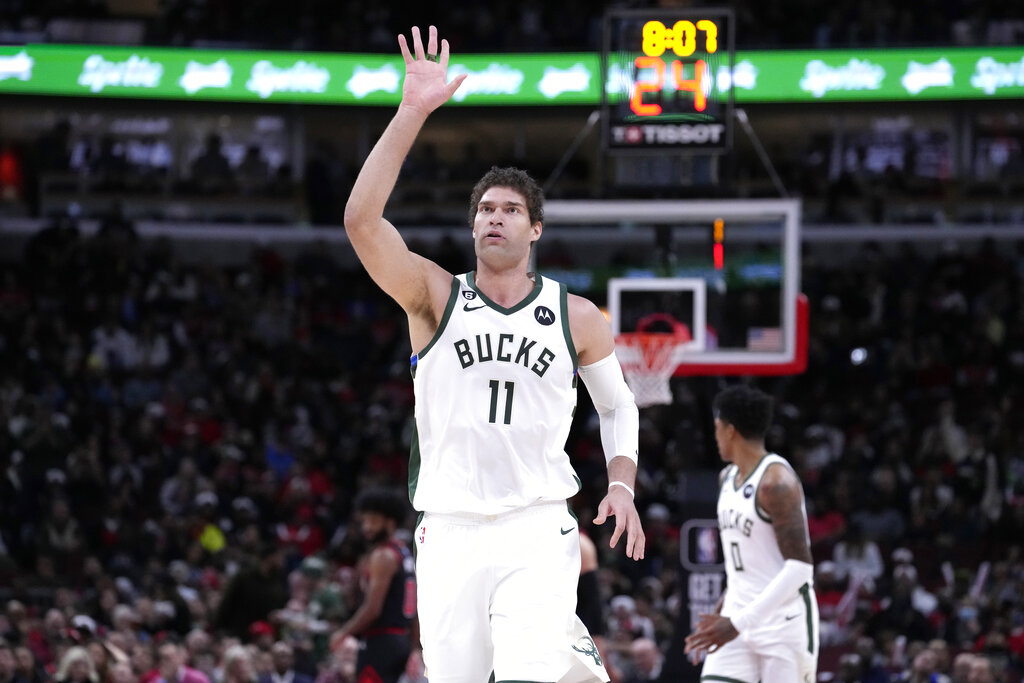 Heat vs Bucks Predictions Picks Betting Odds NBA February 24, 2023