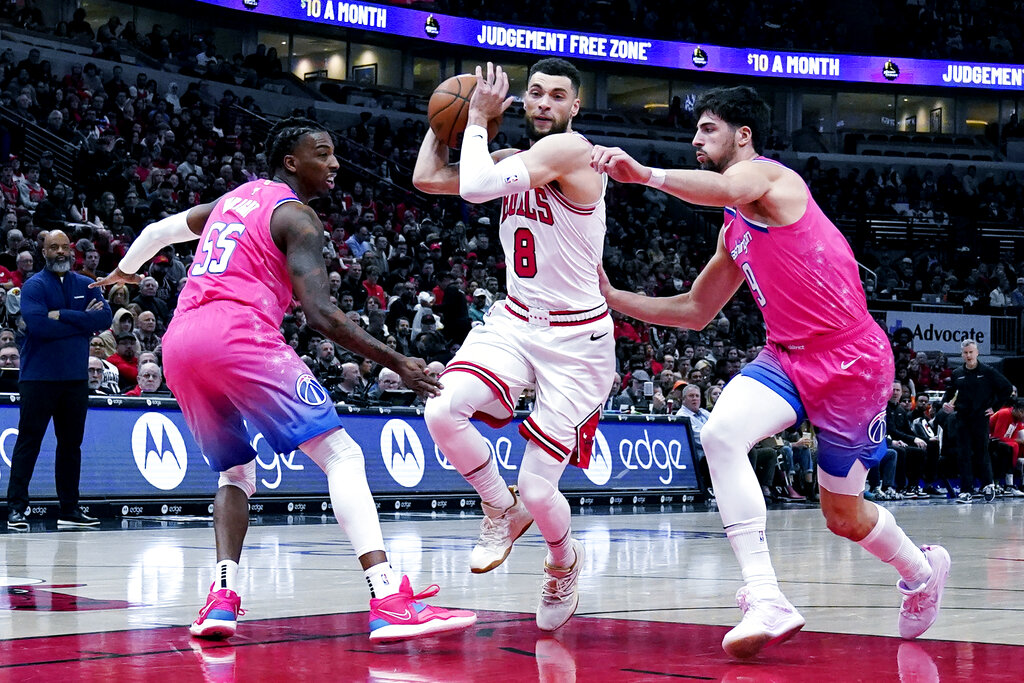 Bulls vs Pistons predicciones pronóstico cuotas previa apuestas NBA 1 marzo 2023