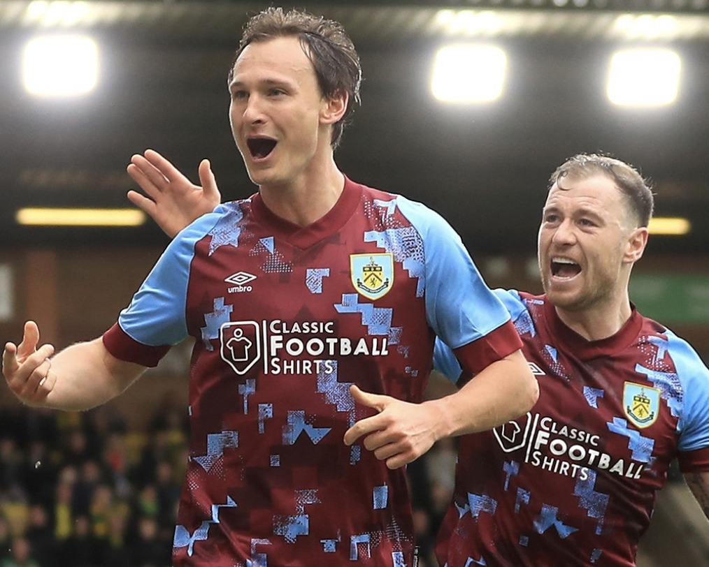 Burnley vs Ipswich Town predictions picks betting odds