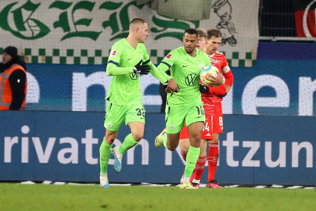 Schalke 04 vs Wolfsburg predictions picks betting odds