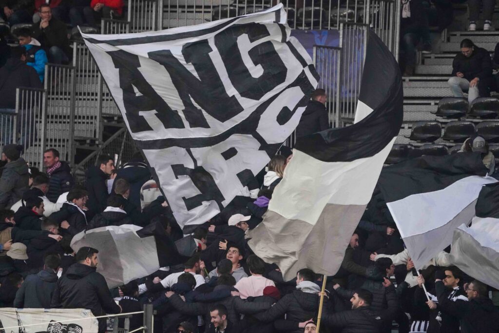 Angers vs Lyon predictions picks betting odds