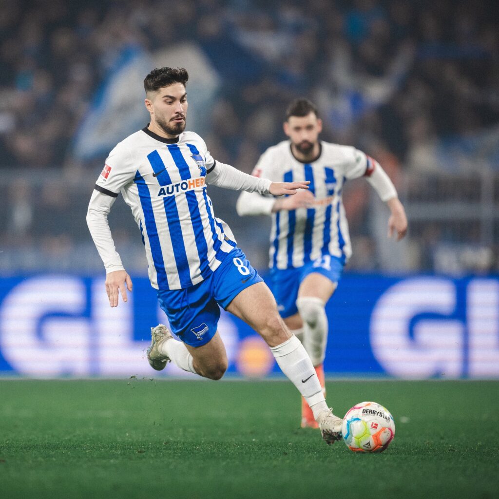 Hertha Berlin vs Augsburg pronóstico predicción cuotas previa apuestas jornada 22 de la Bundesliga 25 de febrero 2023