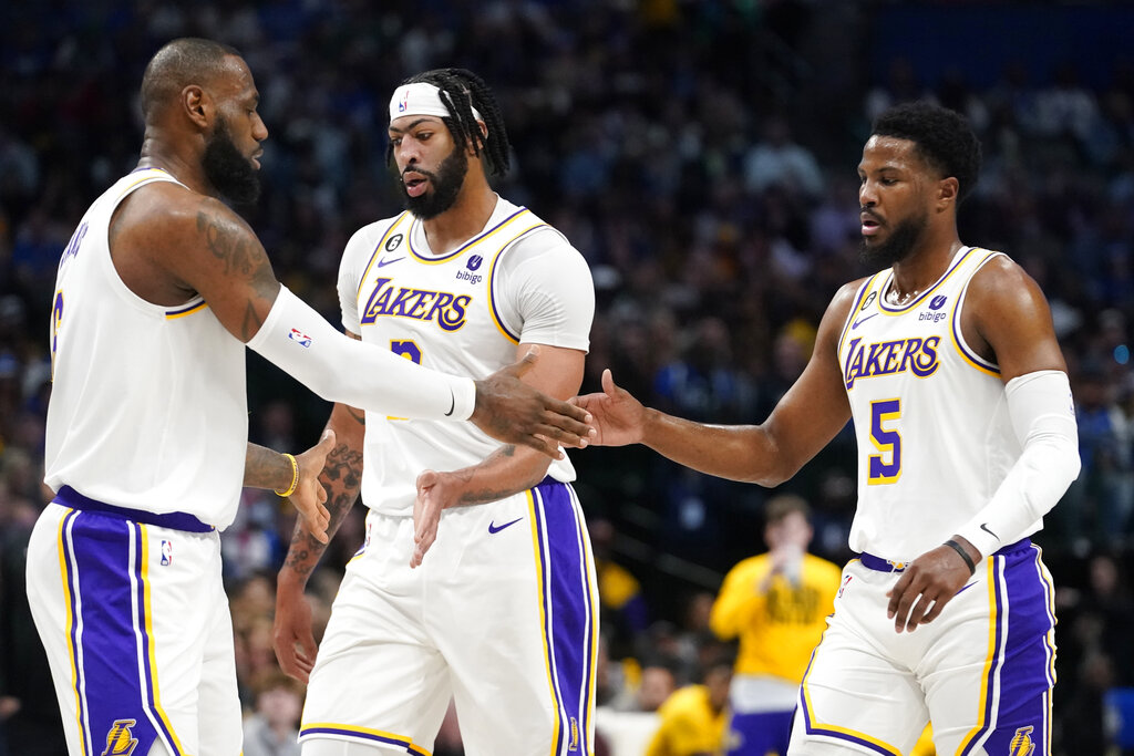 Lakers vs Thunder Predictions Picks Betting Odds NBA March 1, 2023