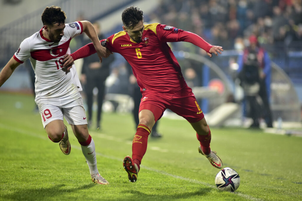 Bulgaria vs Montenegro pronóstico predicción cuotas previa apuestas Grupo G eliminatorias Eurocopa 2024 el 24 de marzo 2023