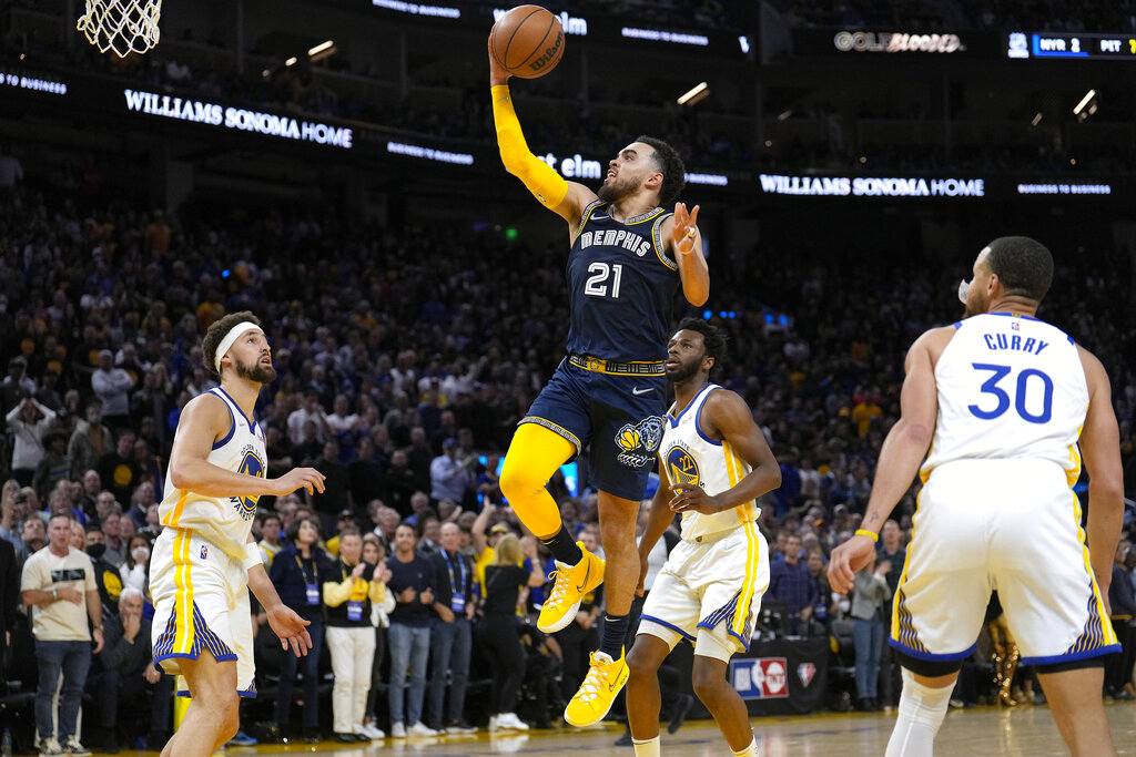 Warriors vs Grizzlies predicciones pronóstico cuotas previa apuestas NBA el 9 de marzo de 2023