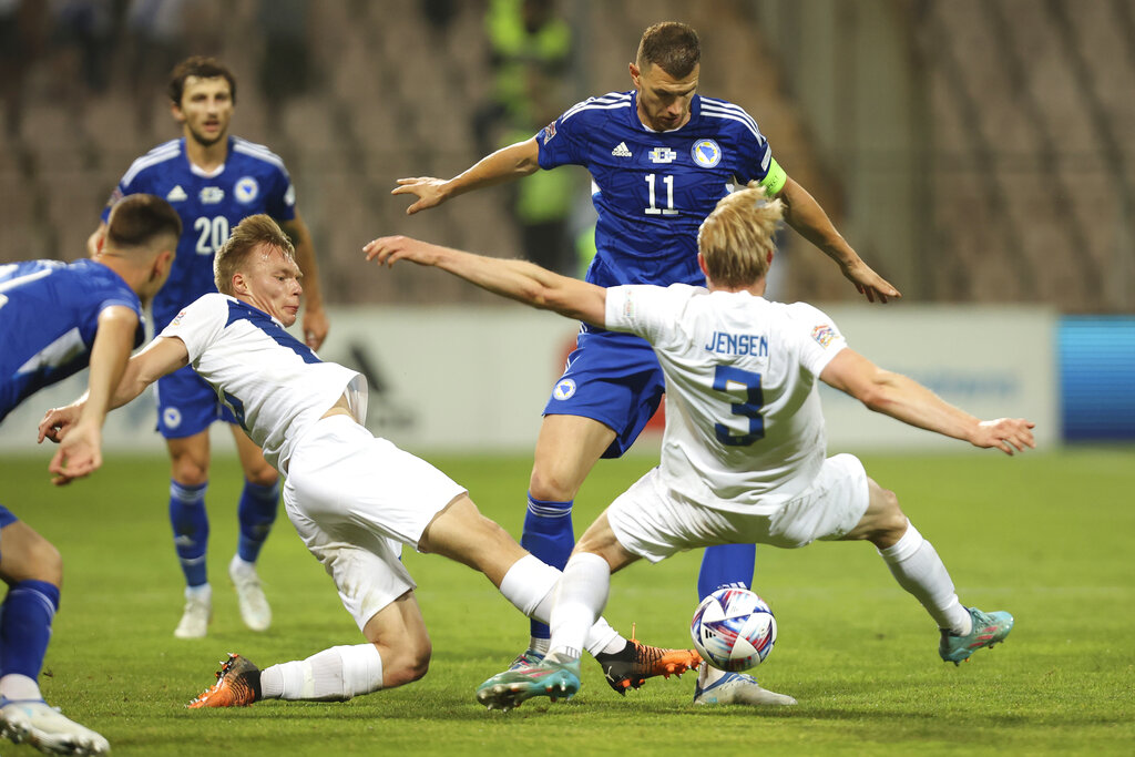 Eslovaquia vs Bosnia y Herzegovina pronóstico predicción previa cuotas apuestas Grupo J Eliminatorias Eurocopa 2024 26 de marzo 2023