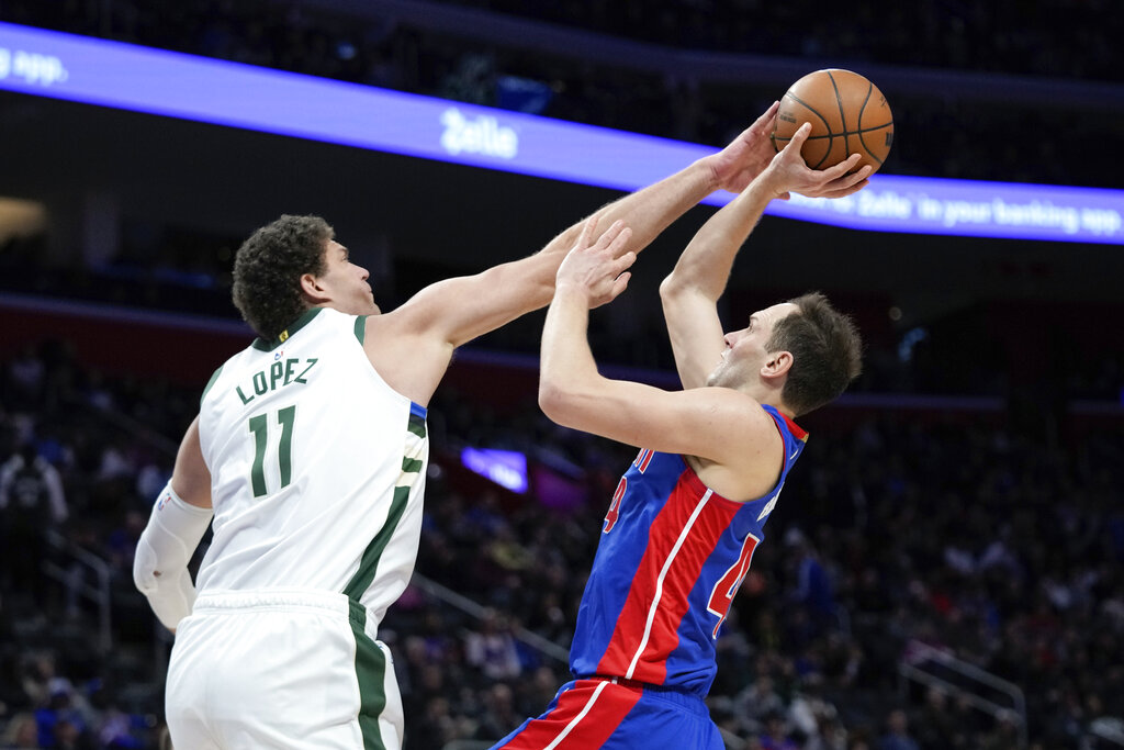 Bucks vs Pistons predicciones pronóstico cuotas previas apuestas NBA 27 de marzo de 2023