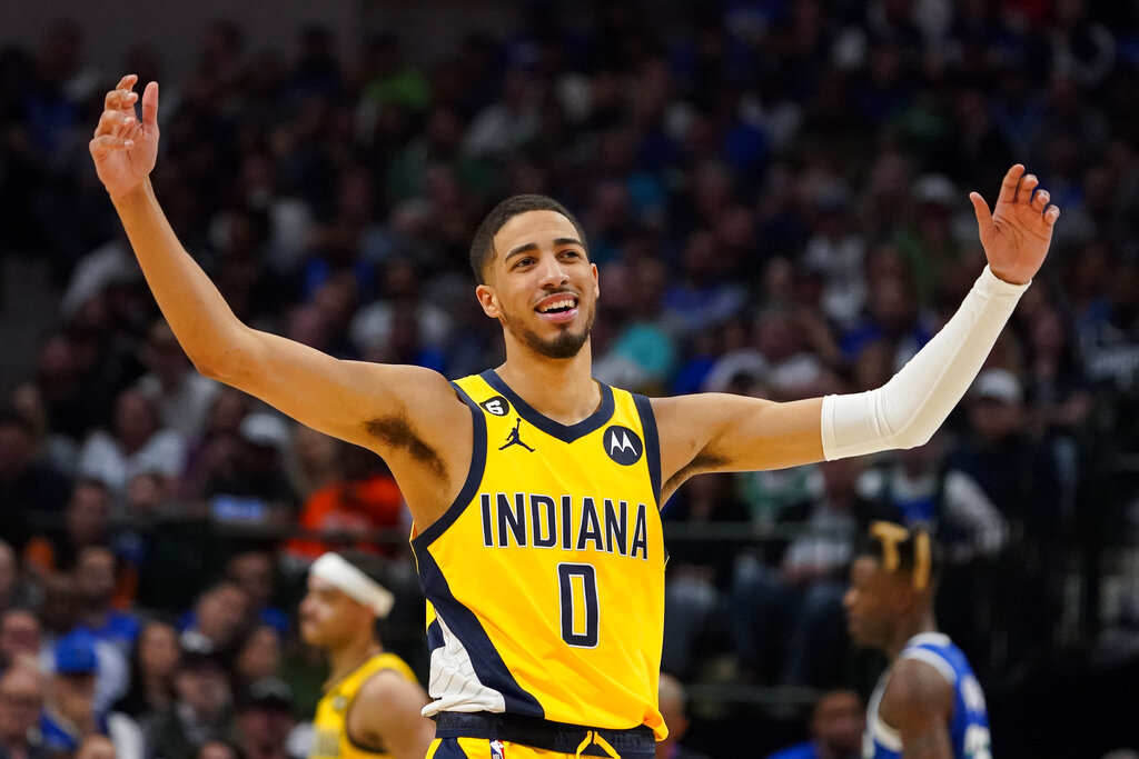 Mavericks vs Pacers predicciones pronóstico cuotas previa apuestas NBA 27 de marzo 2023