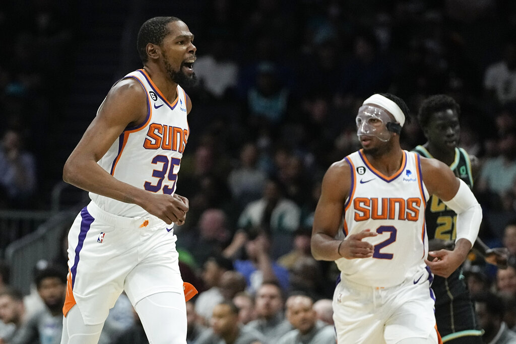 Suns vs Mavericks predicciones pronóstico cuotas previas apuestas NBA 5 de marzo de 2023