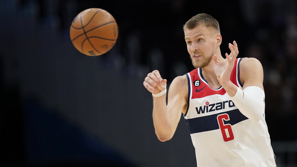 Spurs vs Wizards predicciones pronóstico cuotas previa apuestas NBA el 24 de marzo de 2023