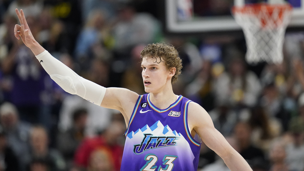 Kings vs Jazz Predictions Picks Betting Odds NBA March 20, 2023