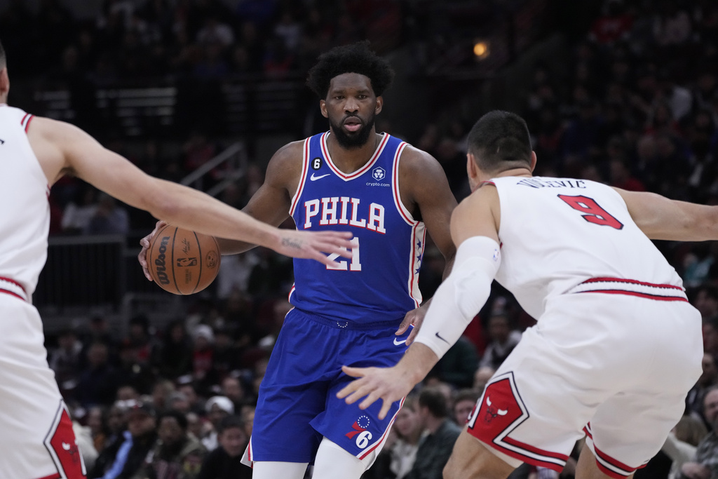 76ers vs Suns predicciones pronóstico cuotas previa apuestas NBA el 25 de marzo de 2023