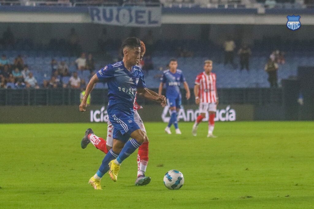 pronostico prediccion cuotas previa apuestas Delfín vs Emelec jornada 4 Liga Ecuatoriana 2 de abril de 2023