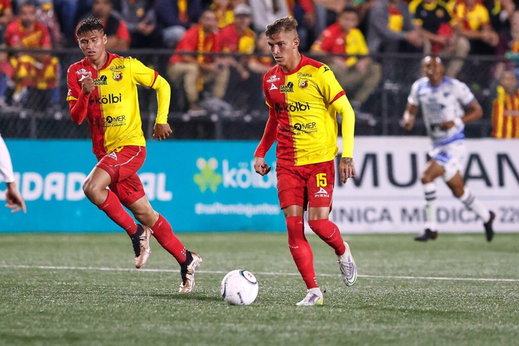 Herediano vs San Carlos Predictions, Picks, and Betting Odds for Costa Rican Primera Division Mar 25 2023