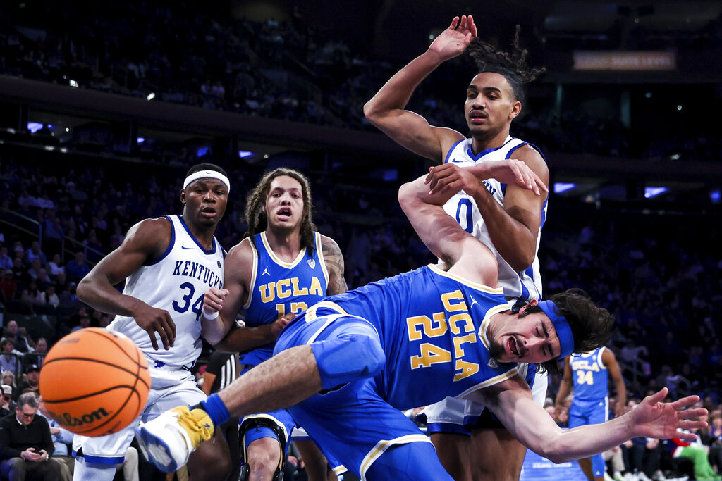 Northwestern vs UCLA Predictions Picks Odds March 18 2023