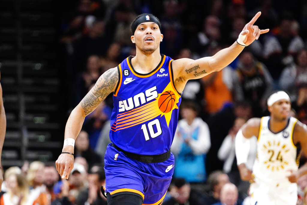 Nuggets vs Suns predicciones pronóstico cuotas previas apuestas NBA 34 de marzo de 2023