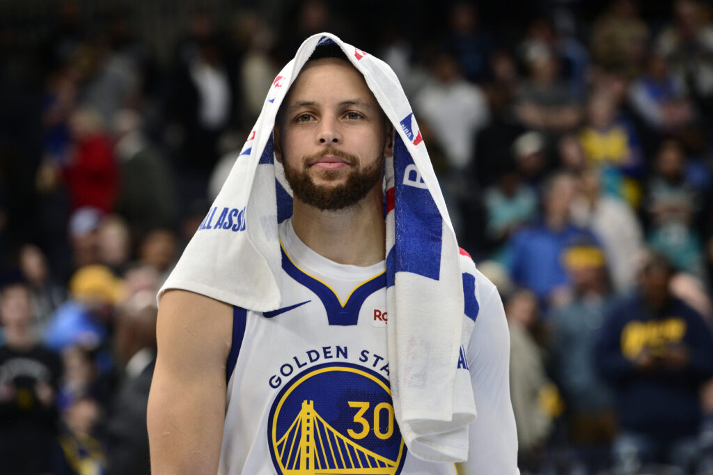 Warriors vs Grizzlies, predicciones pronóstico cuotas previa apuestas NBA el 18 de marzo de 2023