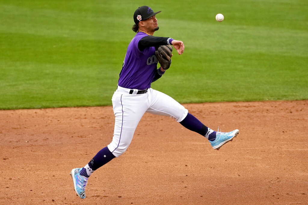 Padres vs Rockies predicciones pronóstico cuotas previas apuestas MLB 11 de junio de 2023