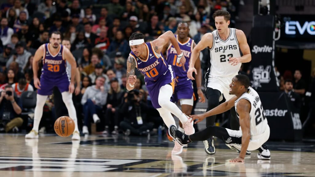 Spurs vs Suns Predictions Picks Betting Odds NBA April 4, 2023