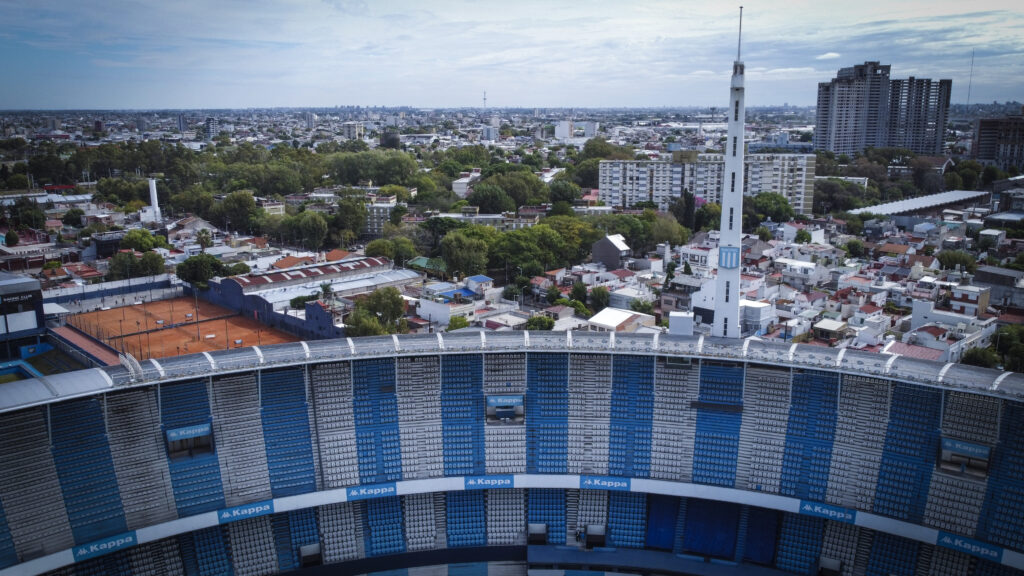 Racing vs Huracán Pronósticos Predicciones Cuotas Previa Apuestas 1 de abril de 2023